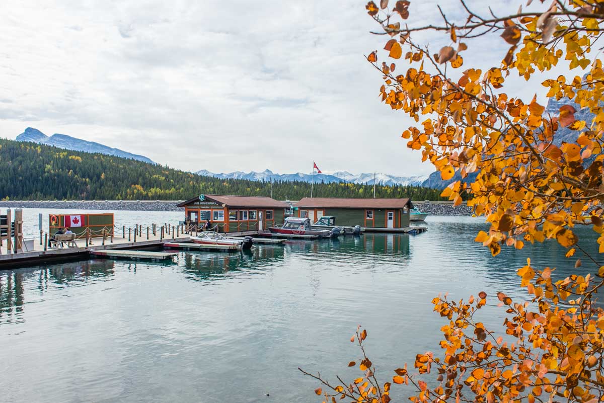 Fall colors with the Lake Minnewanka dock