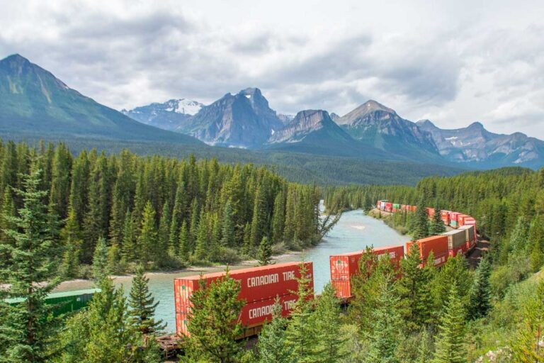 Train at Morant's Curve, Banff