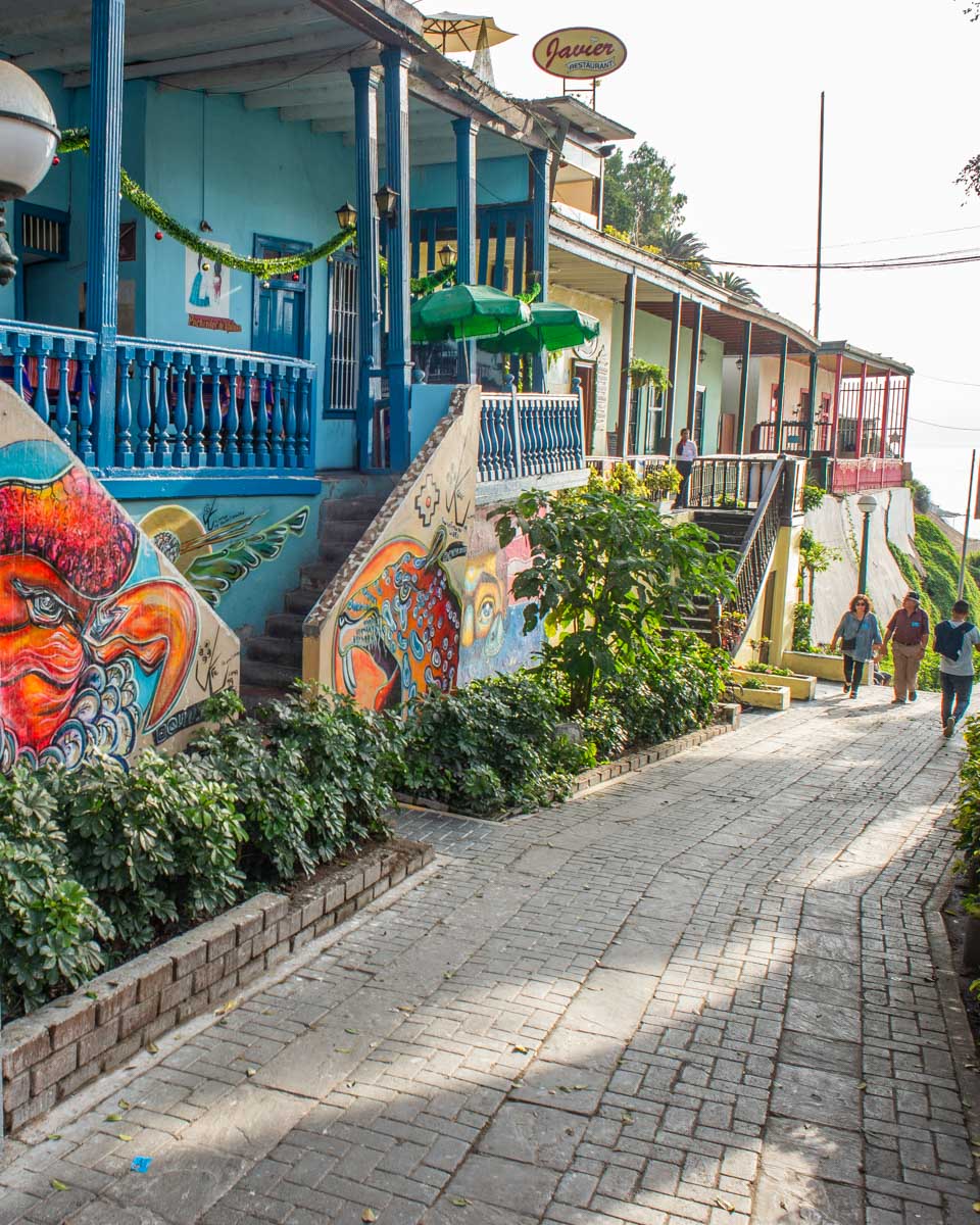 A cute street on a Barranco Graffiti Free Walking Tour