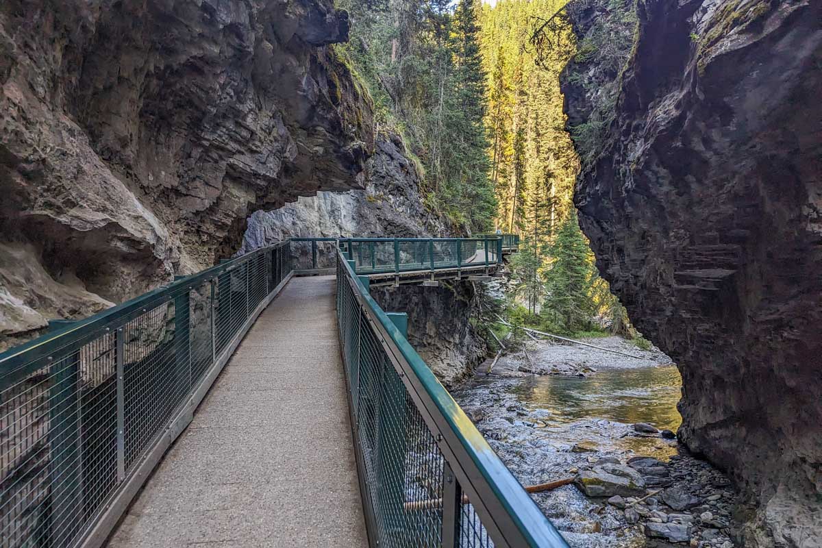 Easy hike through Johnston Canyon in Banff