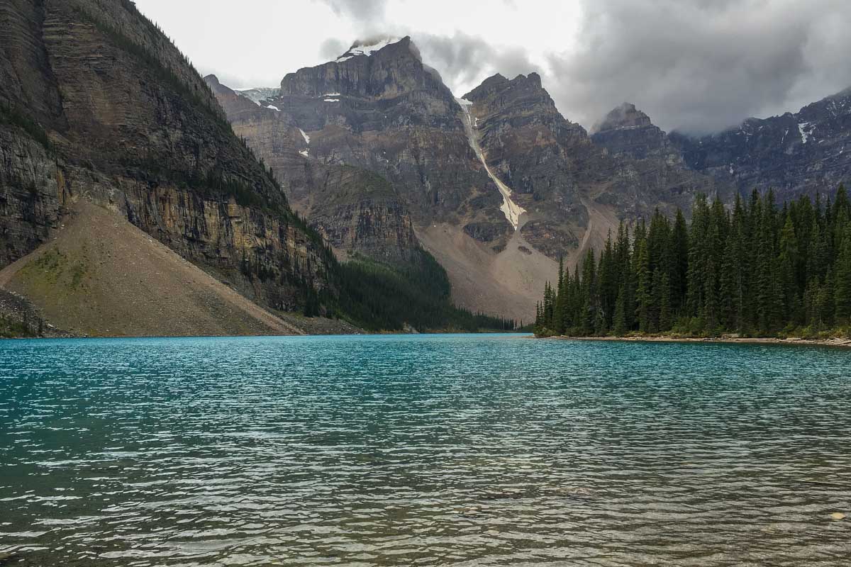 Moraine Lake seen in Canada on a cloudy day (2)