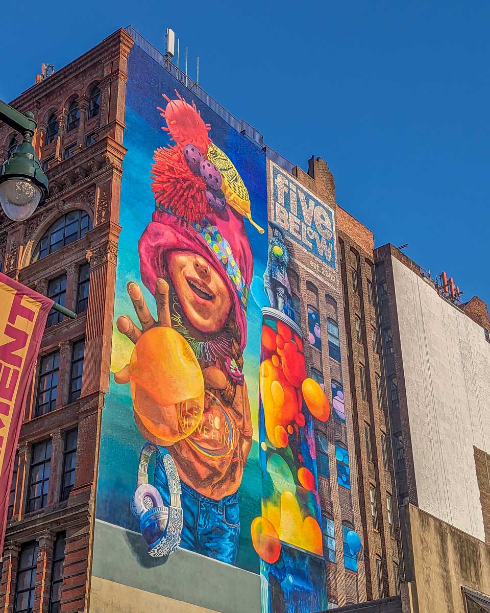 Street art in Philadelphia, USA