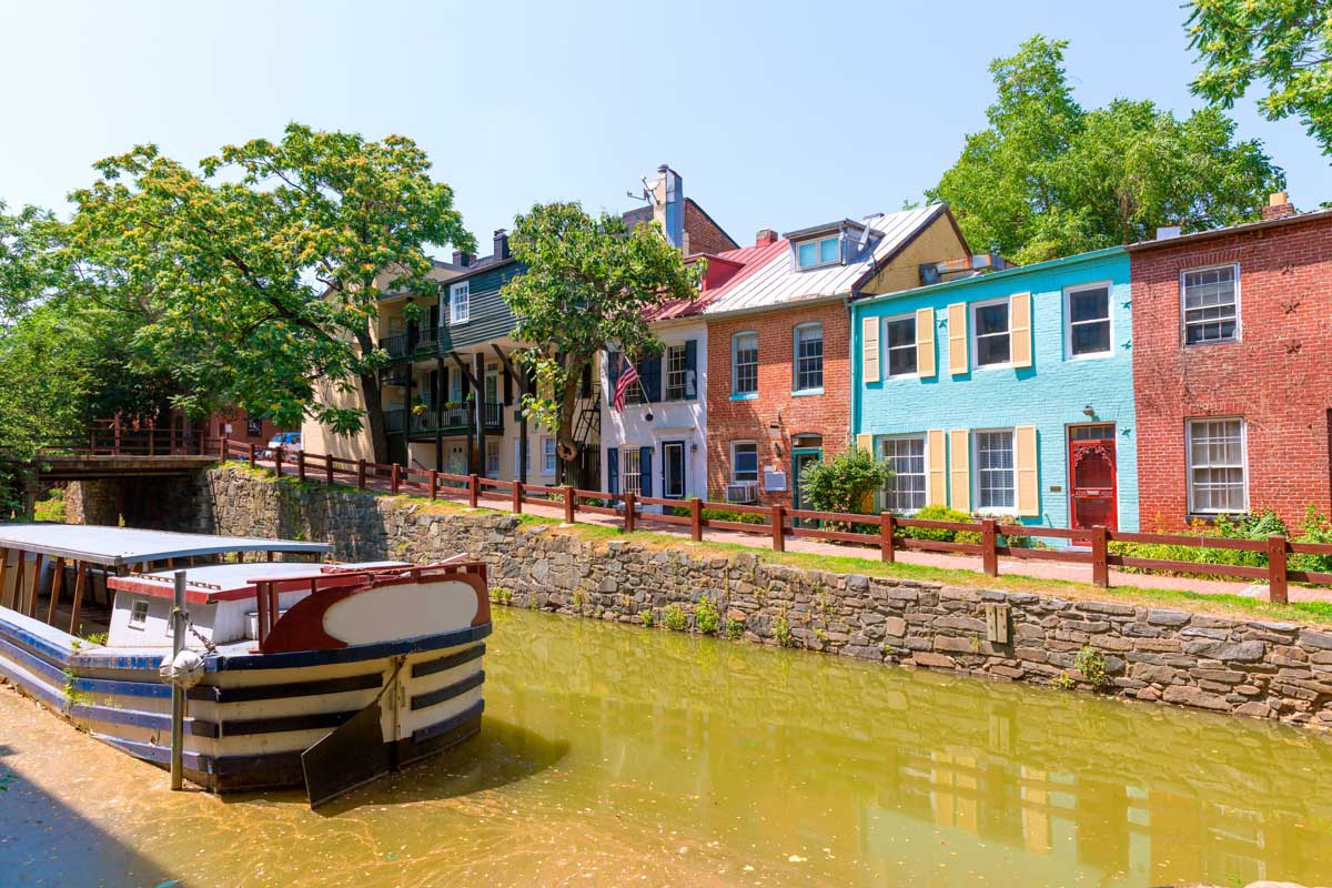 A Georgetown Boat tour travels down the canals in Washington DC