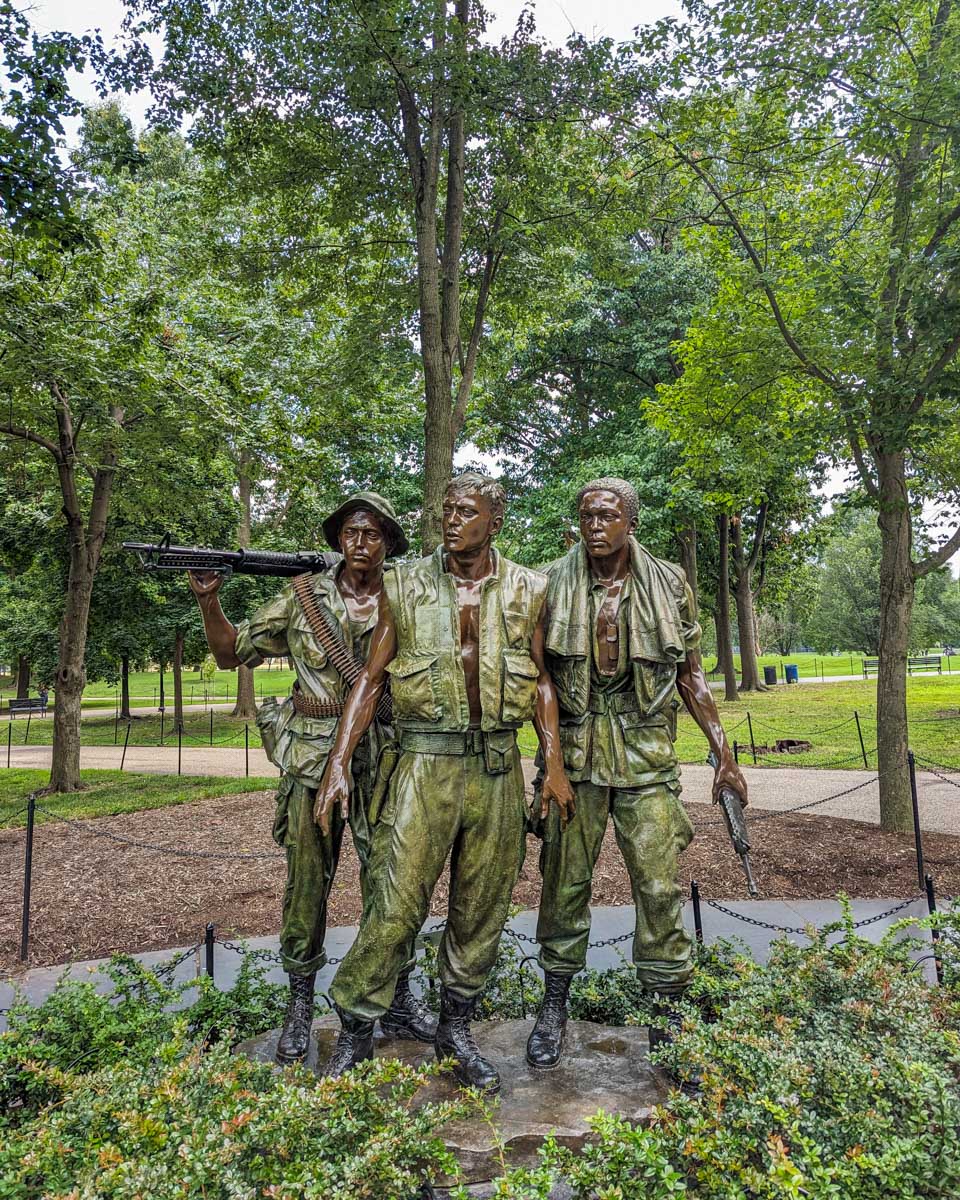 Statue of soldiers at the Vietnam War Memorial in Washington DC