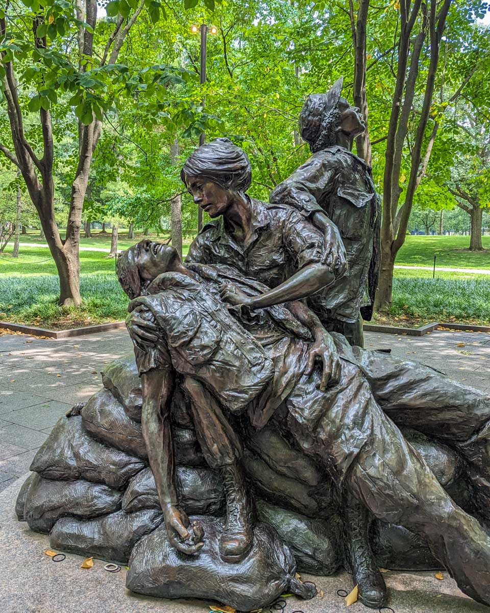 Statue to remember the nurses from the Vietnam War in Washington DC