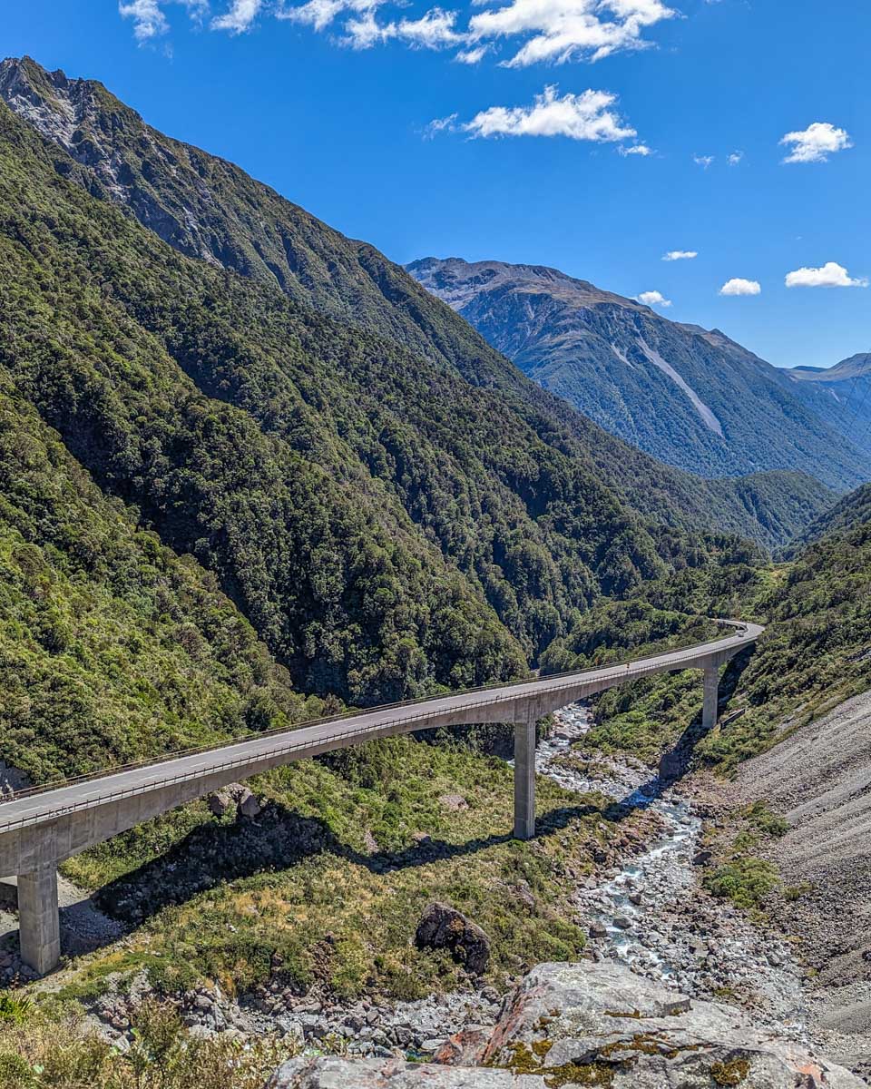 Views from the Otira Viaduct Lookout on Arthurs Pass, New Zealand