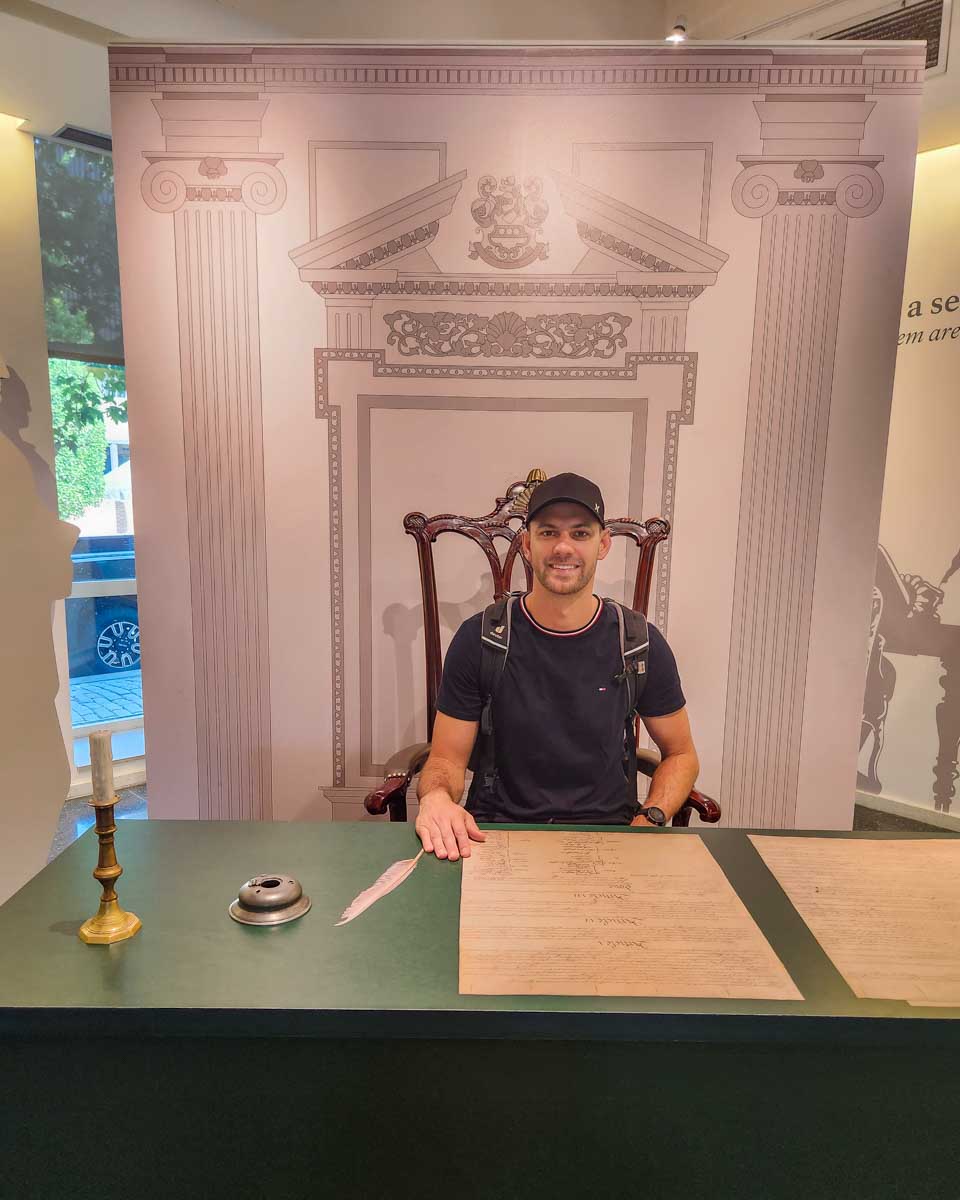 Daniel at a display inside the Visitor center in Philadelphia, USA