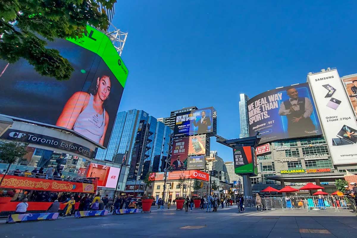 Yonge-Dundas Square Toronto