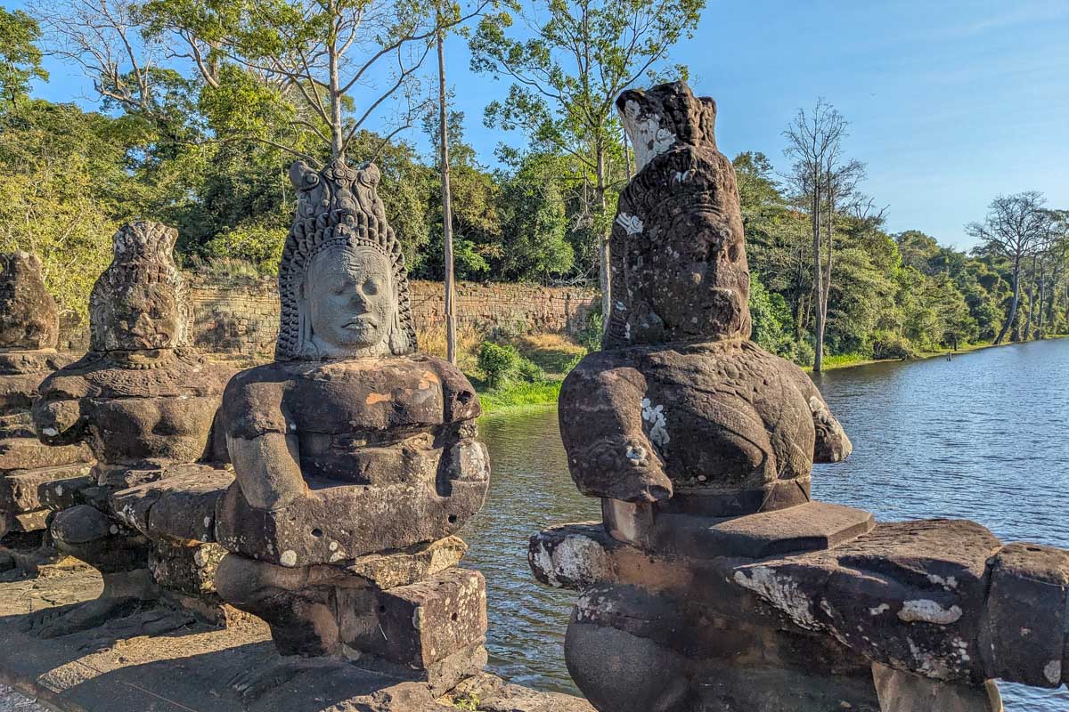 Statues at Tonle Om South Gate Bridge Angkor Wat Sieam Reap Cambodia
