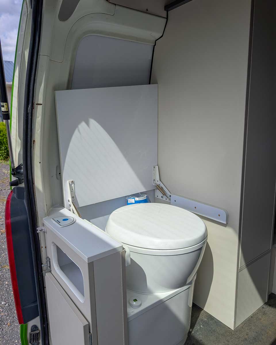 The-toilet-in-a-JUCY-Campervan-Australia