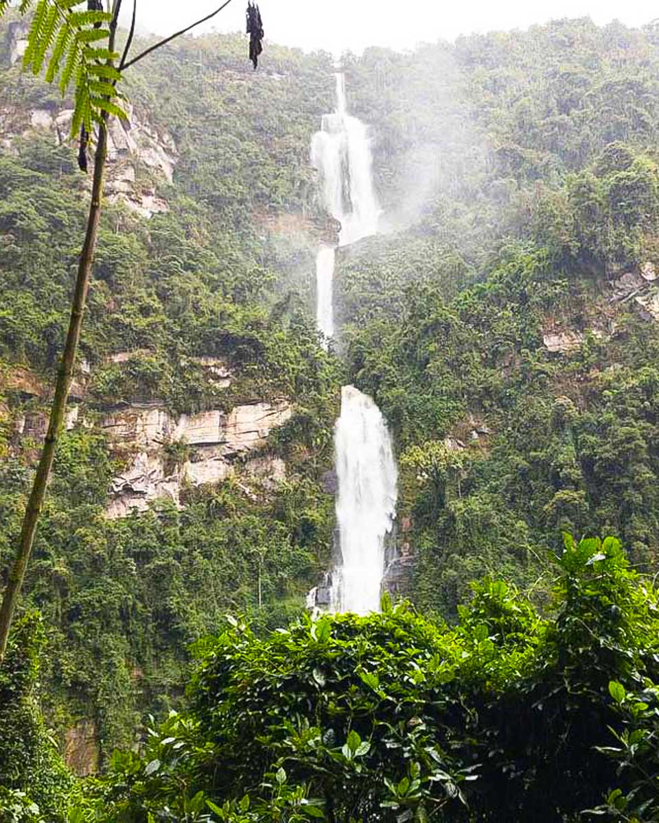 La-Chorrera-waterfall-in-bogota
