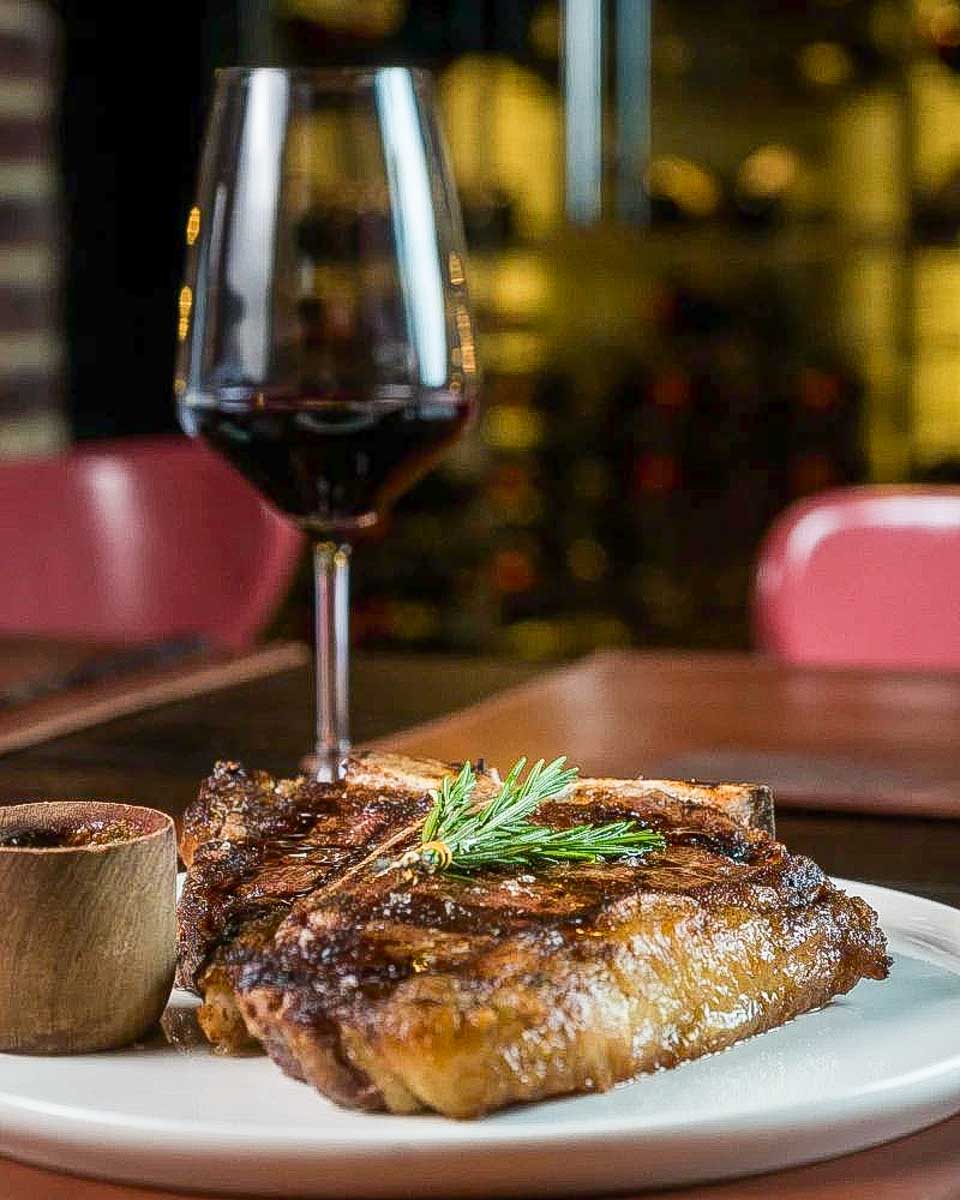 Aljibe tango dinner at a show in Buenos Aires Argentina