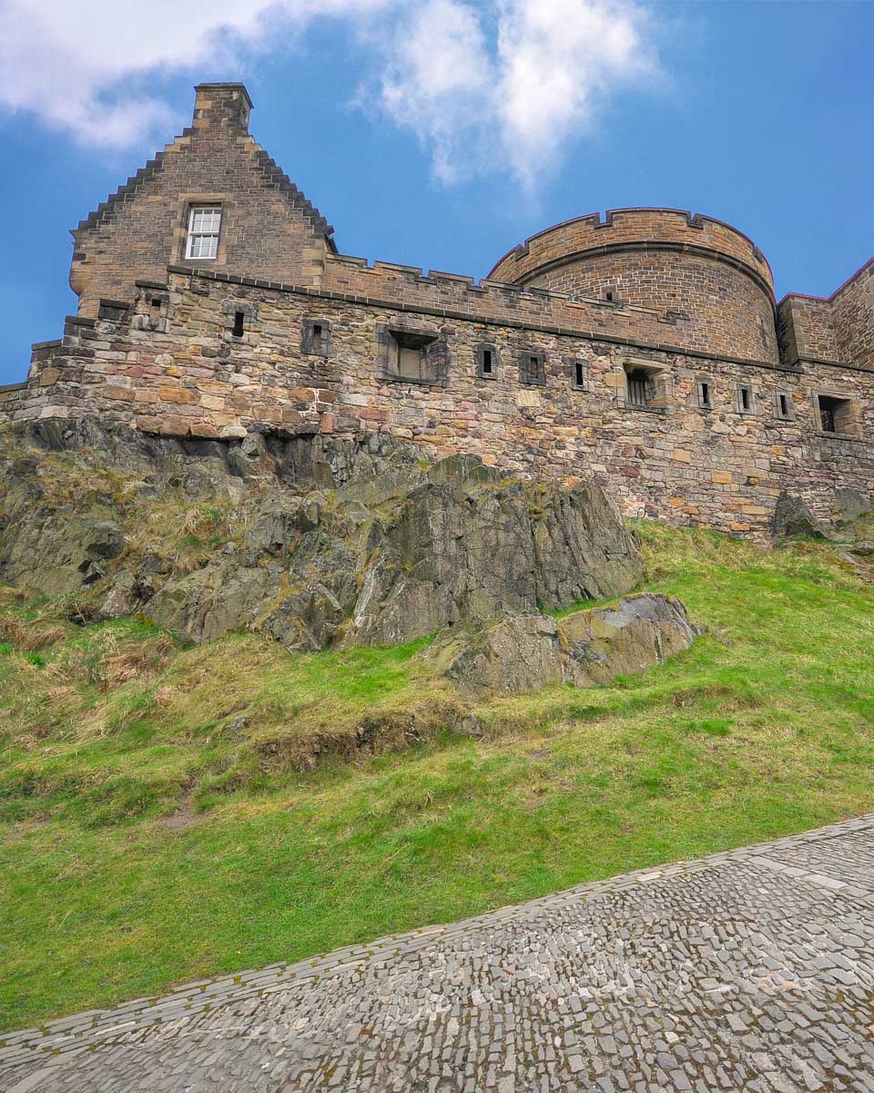 Edinburgh-Castle-Edinburgh-Scotland