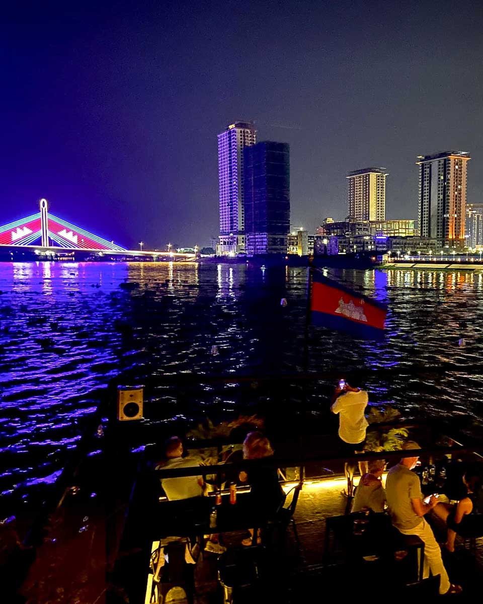 Memorable Cambodia Cruise Phnom Penh Cambodia cruise