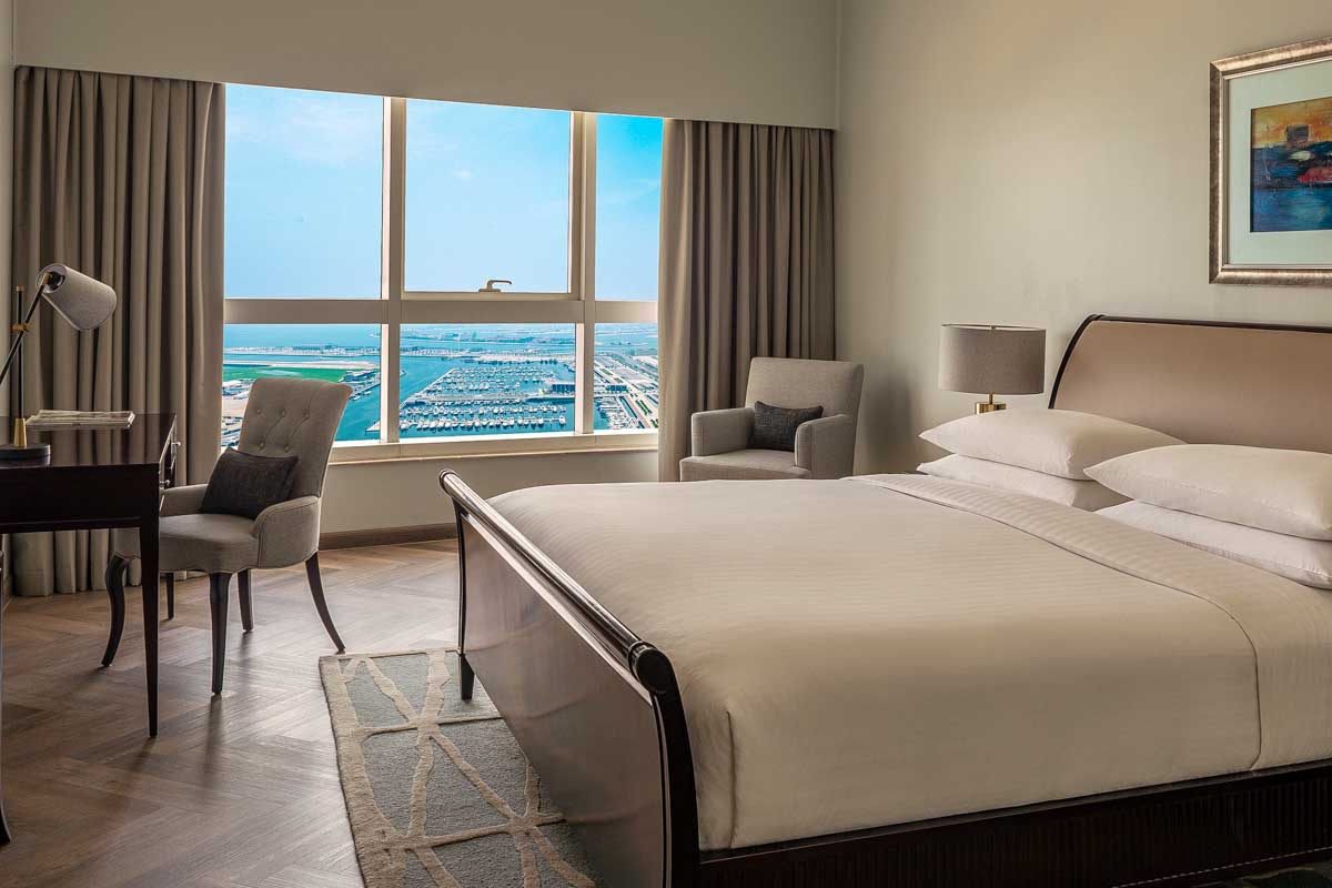 Dubai Marriott Harbour Hotel & Suites in Dubai
