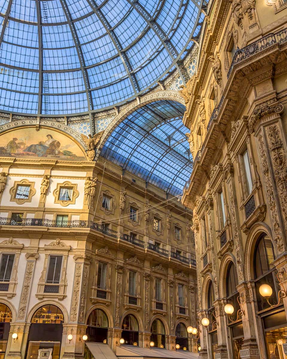 Galleria Vittorio Emanuele II in Milan, Italy