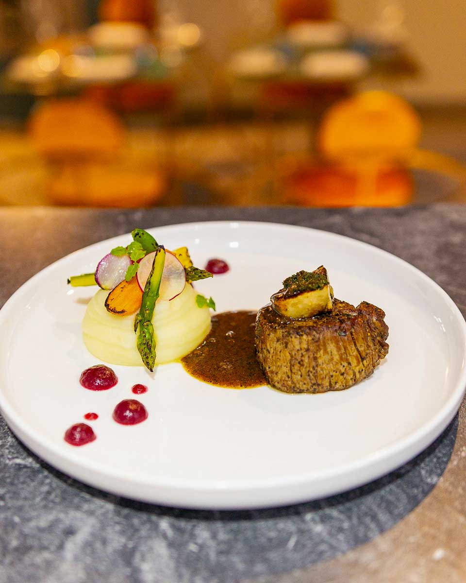 ΖOΗ Restaurant food on a table on a food tour in Curacao