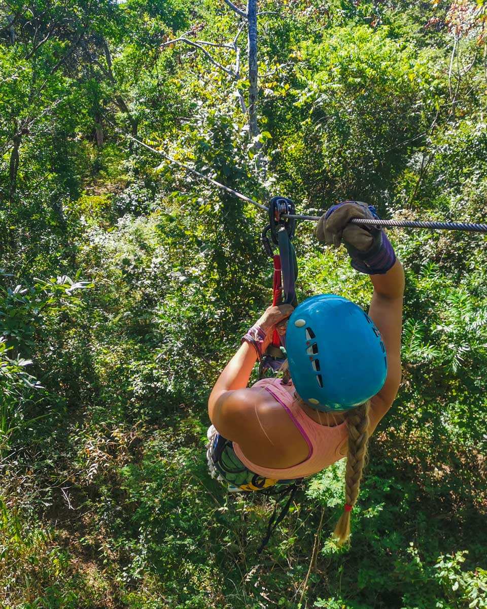 Bailey-ziplines-in-Roatan Honduras