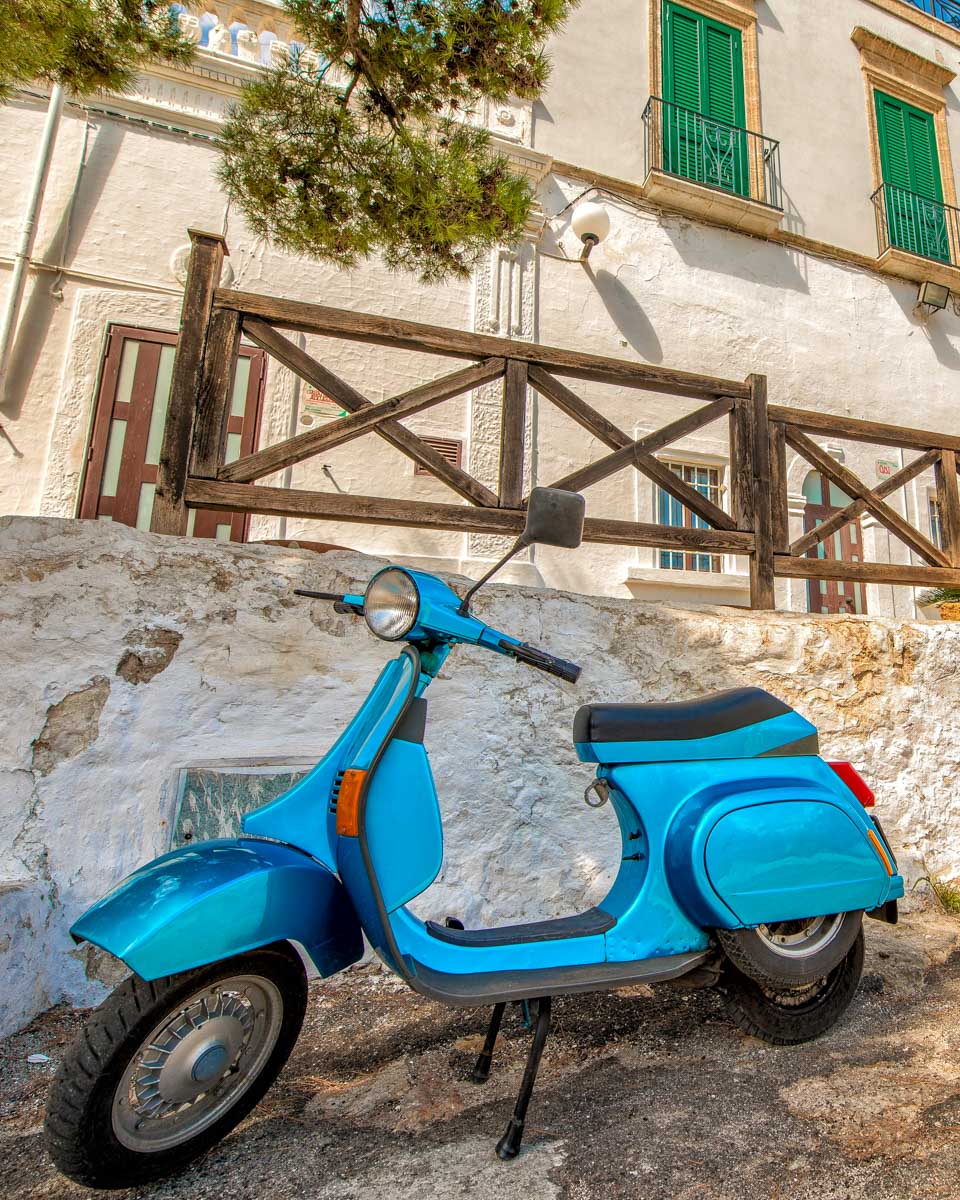 A-vintage-Vespa-on-a-tour-from-Amalfi-Italy
