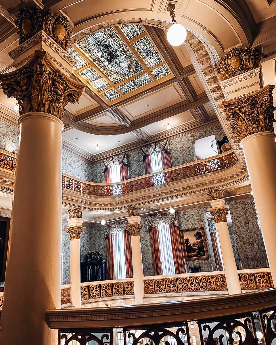 Sisters Grimm Ghost Tours Menger Hotel the Menger Hotel in San Antonio Texas