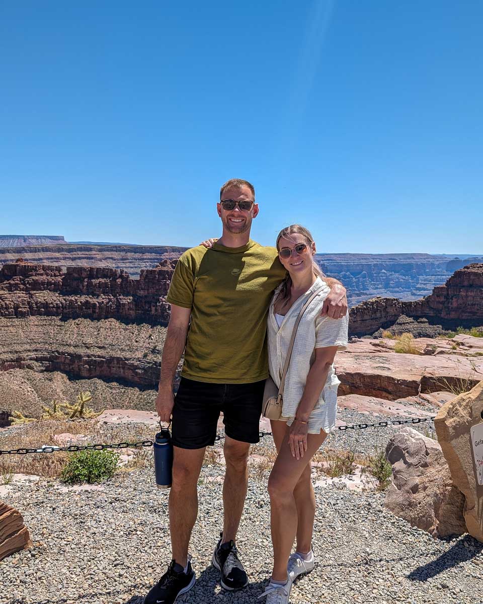 Daniel and Bailey at the Grand Canyon on a tour from Phoenix Arizona
