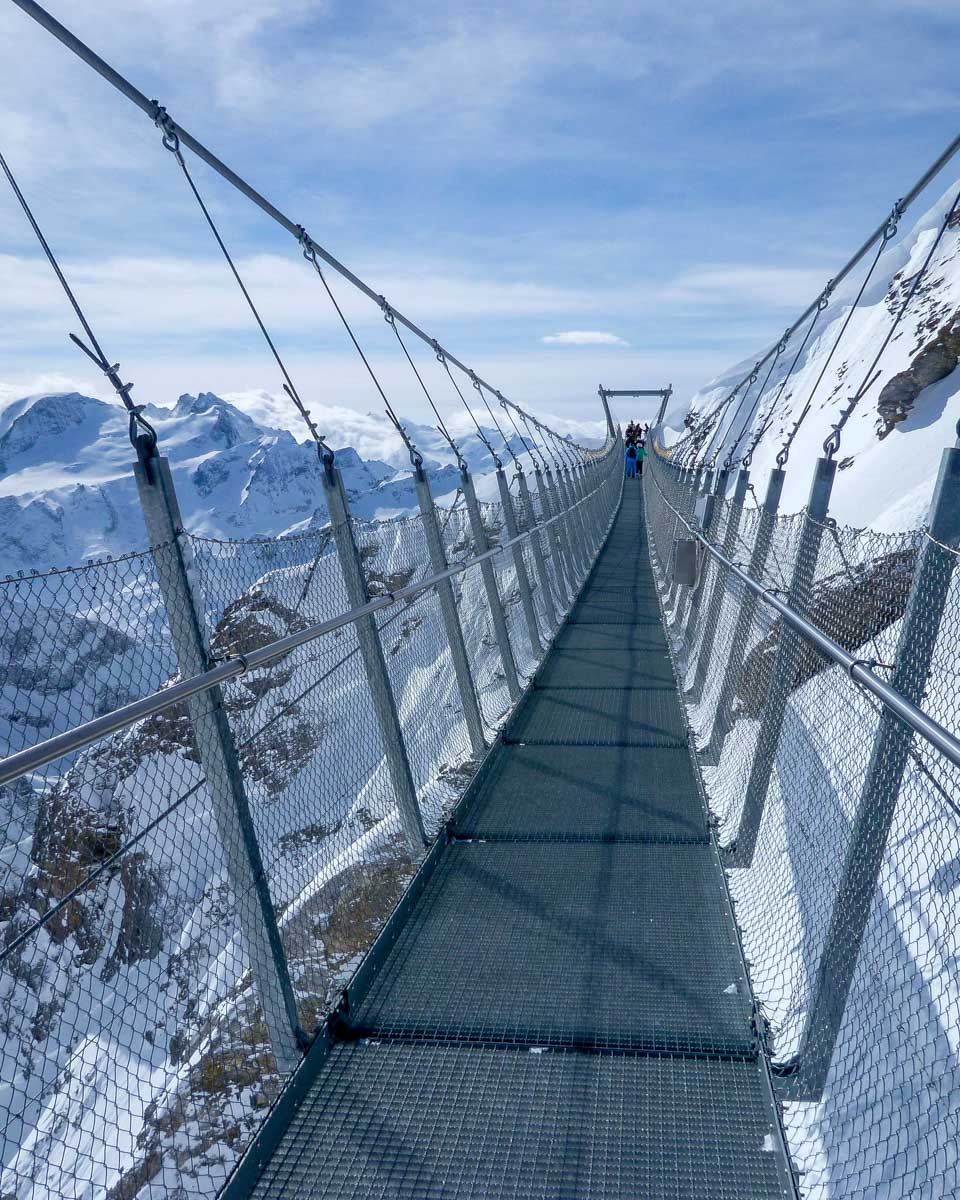 The-Mount-Titlis-suspension-bridge-on-a-tour-from-Lucerne-Switzerland