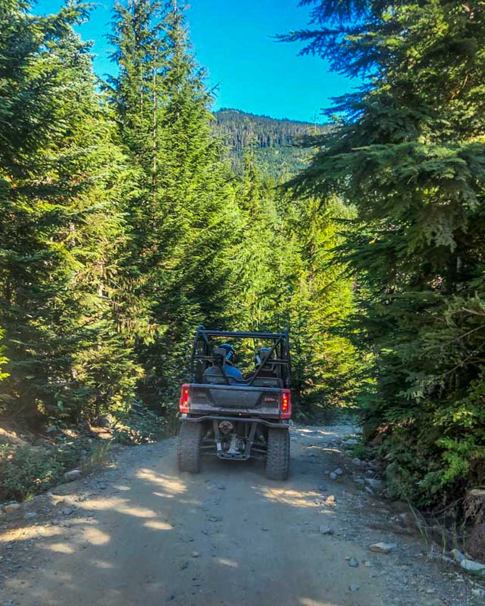 An-ATV-on-an-offroad-trail-in-Fairbanks Alaska