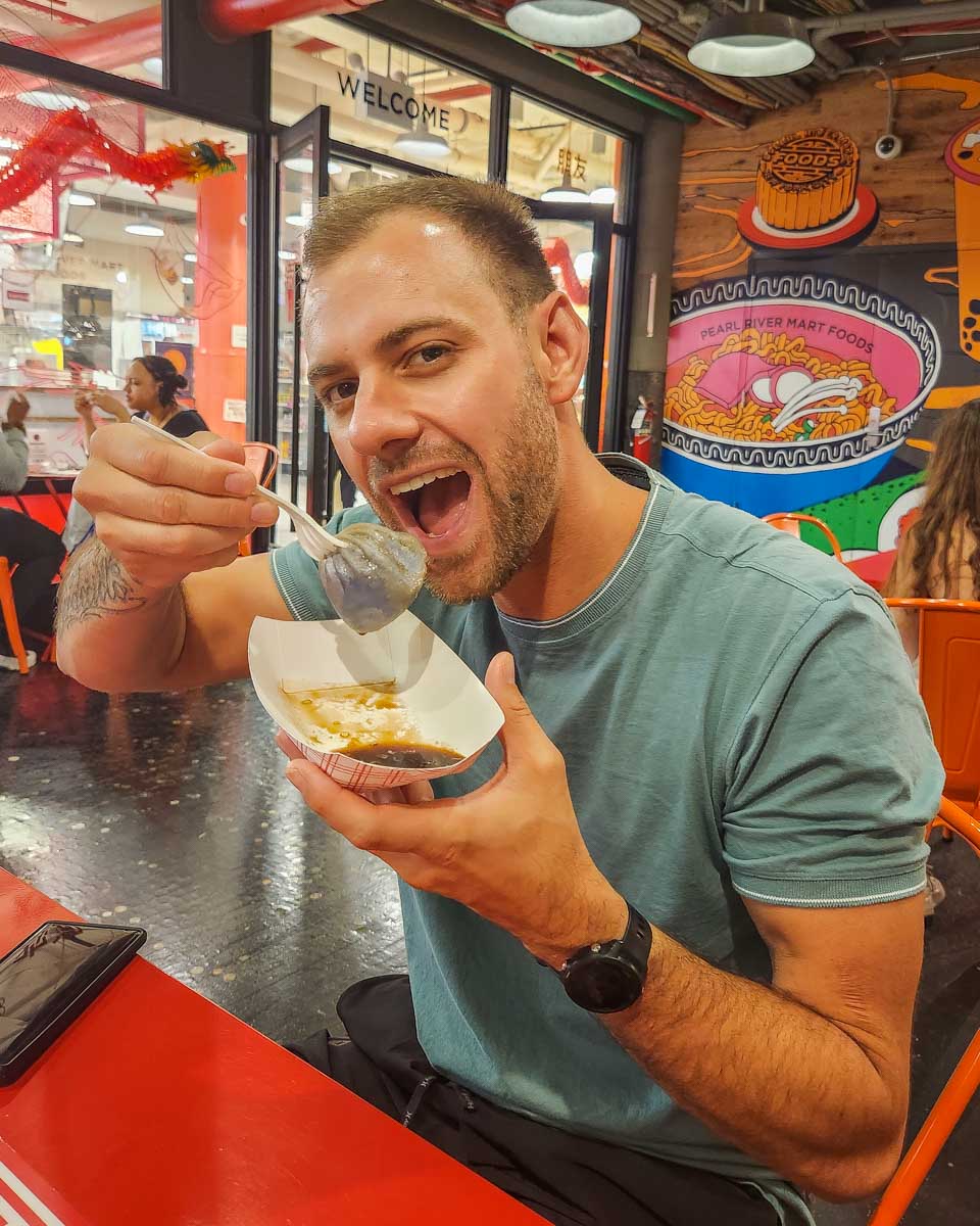 Daniel-eats-lunch in the City Market of Savannah Georgia