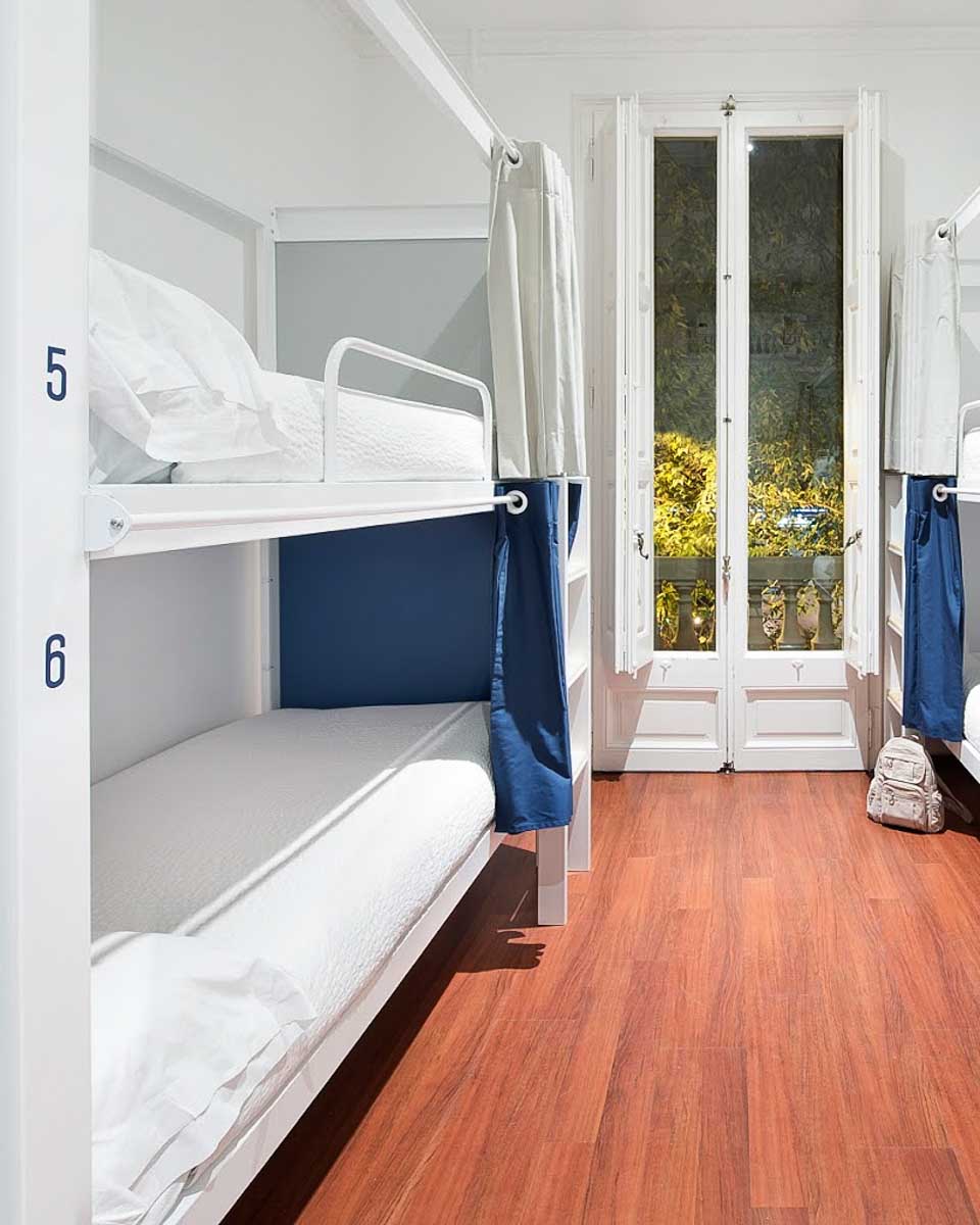 Dorm room at the Central House Barcelona Gracia