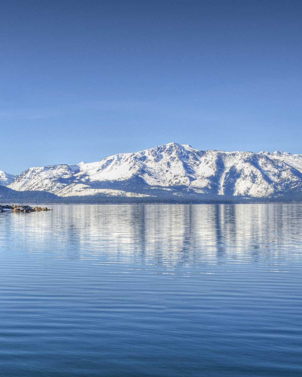 Lake tahoe seen on a snowshoeing tour in Lake Tahoe