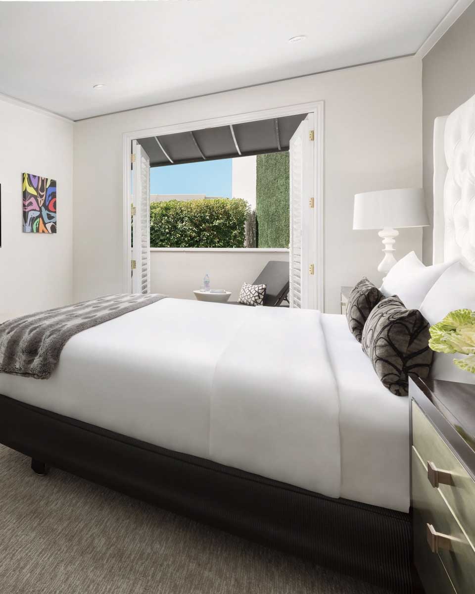 Mosaic Beverly Hills in Los Angeles California (1)