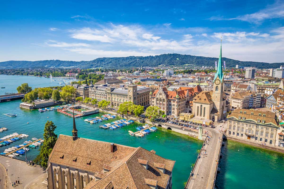 View-of-Zurich-Switzerland-in-the-Summer