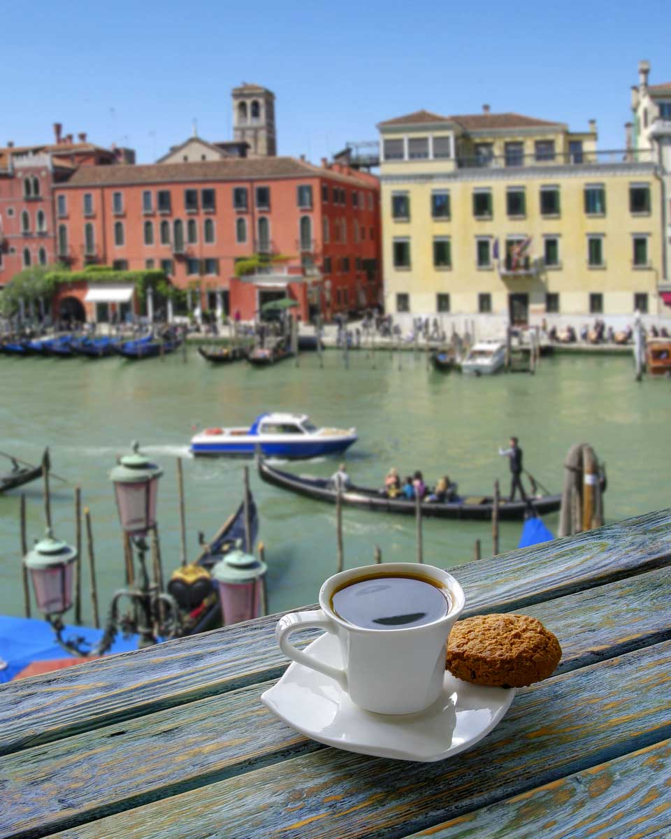 A-cup-of-coffee-in-the-Castello-part-of-Venice-Italy