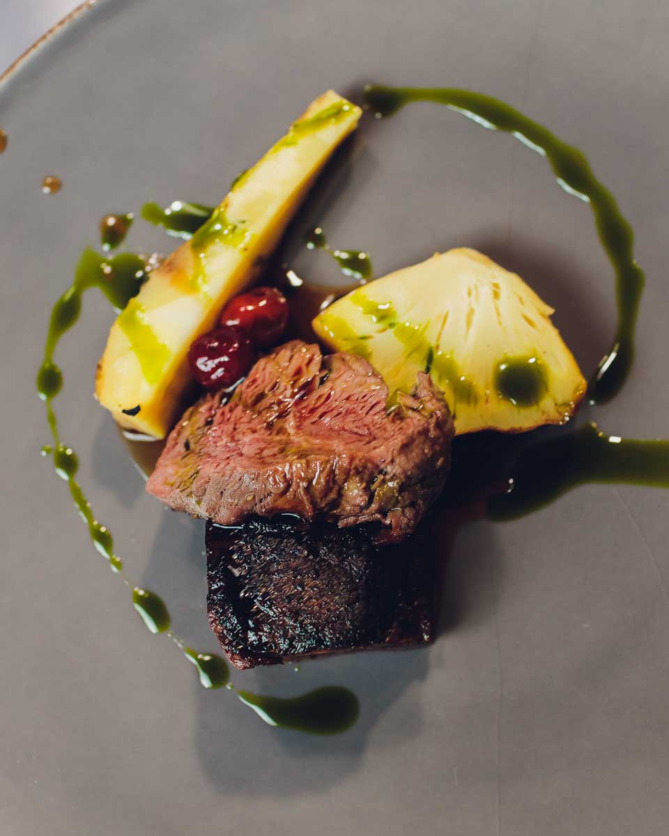 A-small-meal-eaten-on-a-food-tour-in-Darwin Australia