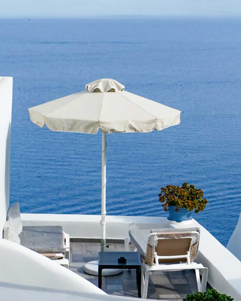 Aris Caves in Santornini Greece 1