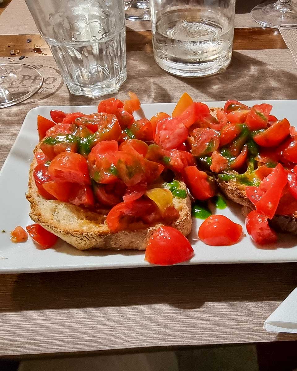 Bruschetta-eaten-on-a-food-tour-from Sorrento Italy