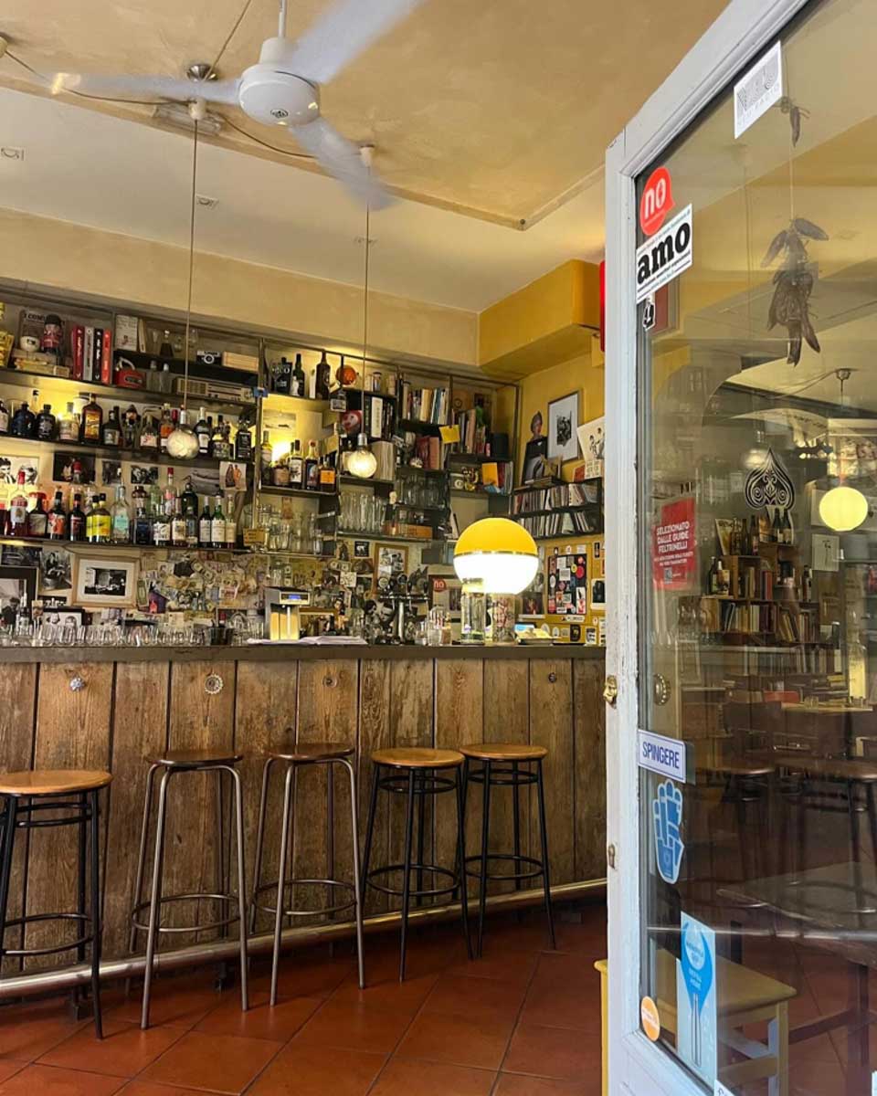 Camera a sud in Bologna Italy