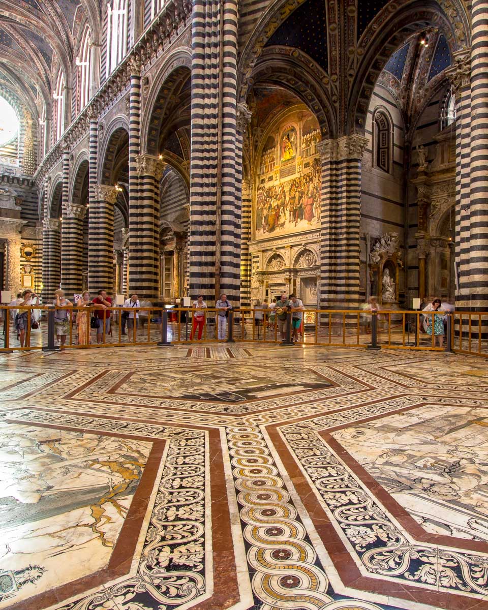 Duomo-di-Siena-interior-on-a-tour-of-Siena-Italy from Florence