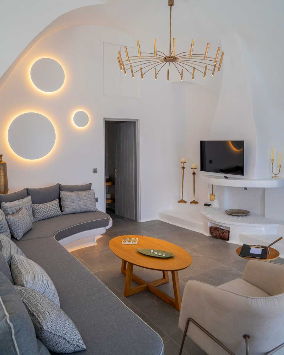 Eteoro Suites in Santorini Greece
