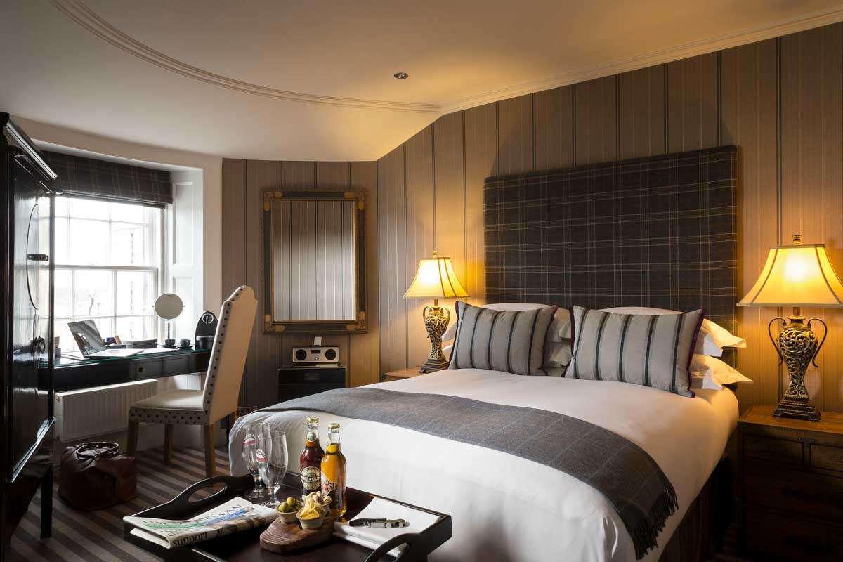 Nira Caledonia in Edinburgh Scotland