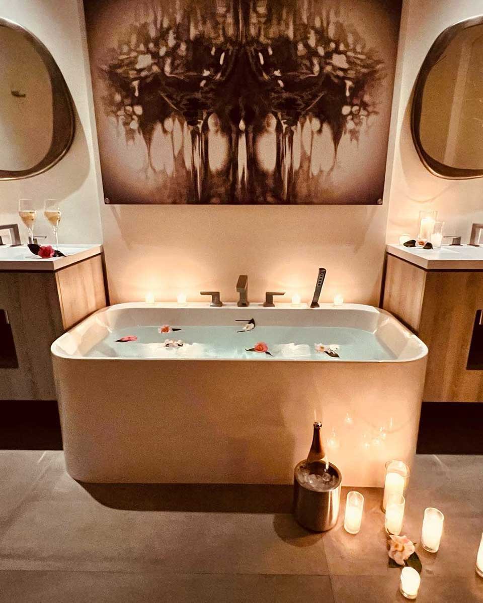 R INN NAPA in Napa California