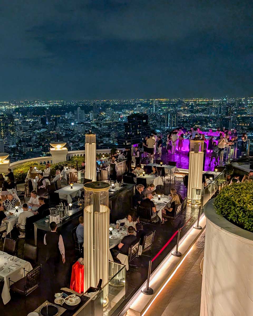 Sky Bar in Bangkok Thailand (75)
