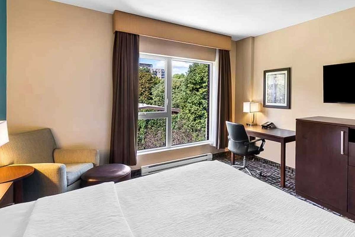 Best Western Plus Hotel Montreal in Montreal Quebec