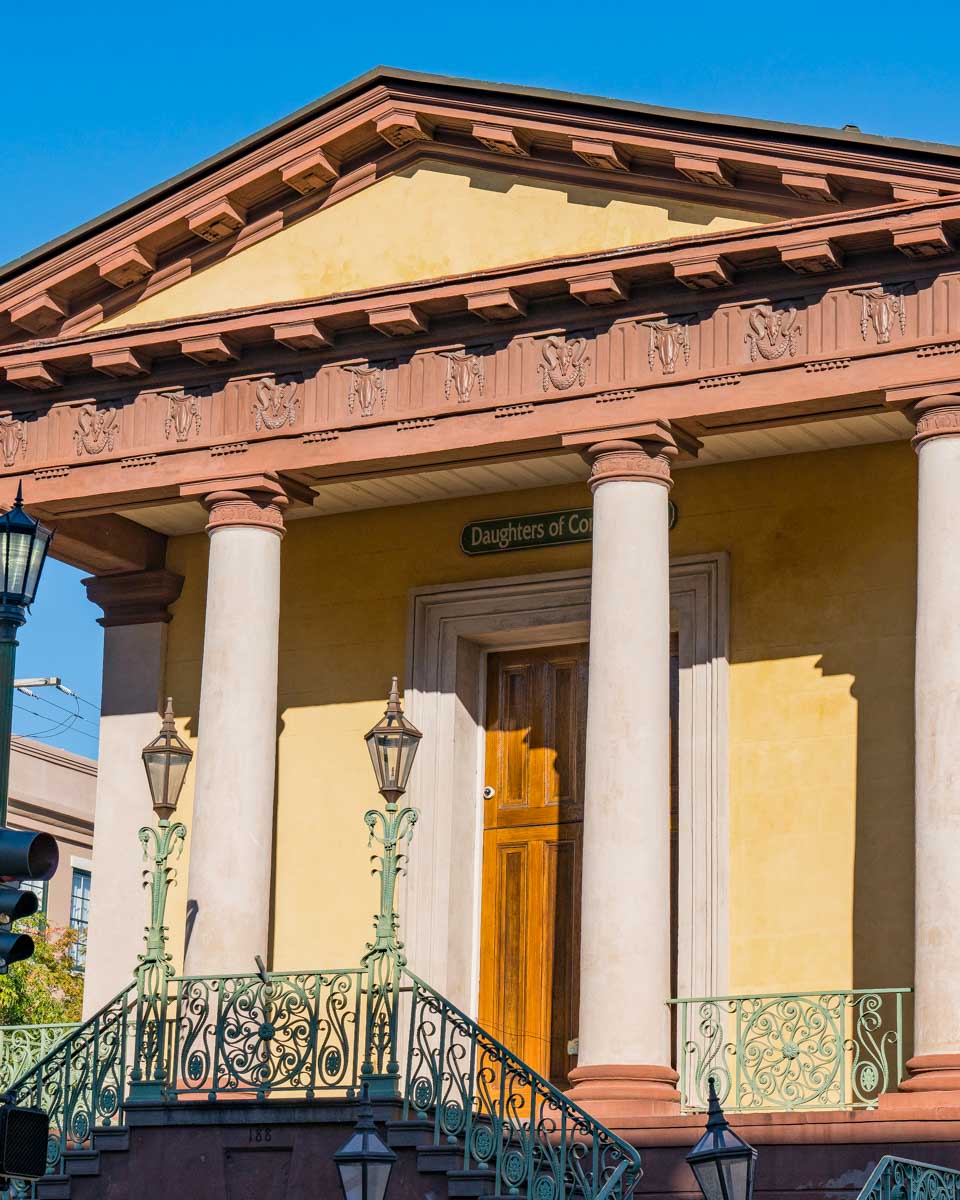Historic Charleston City Market Building in Charleston South Carolina (2)