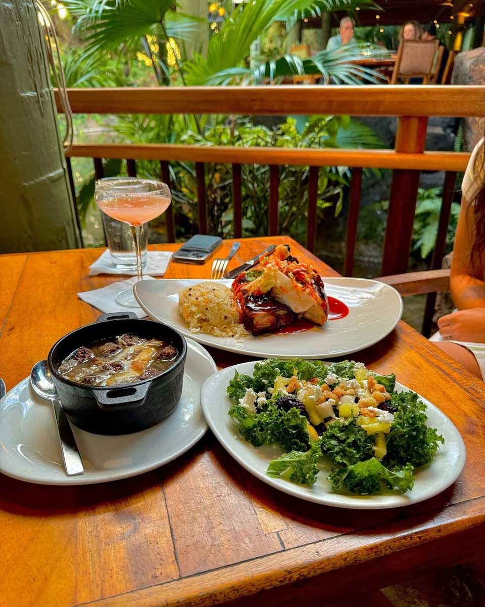 Keoki's Paradise on Kauai Hawaii 1