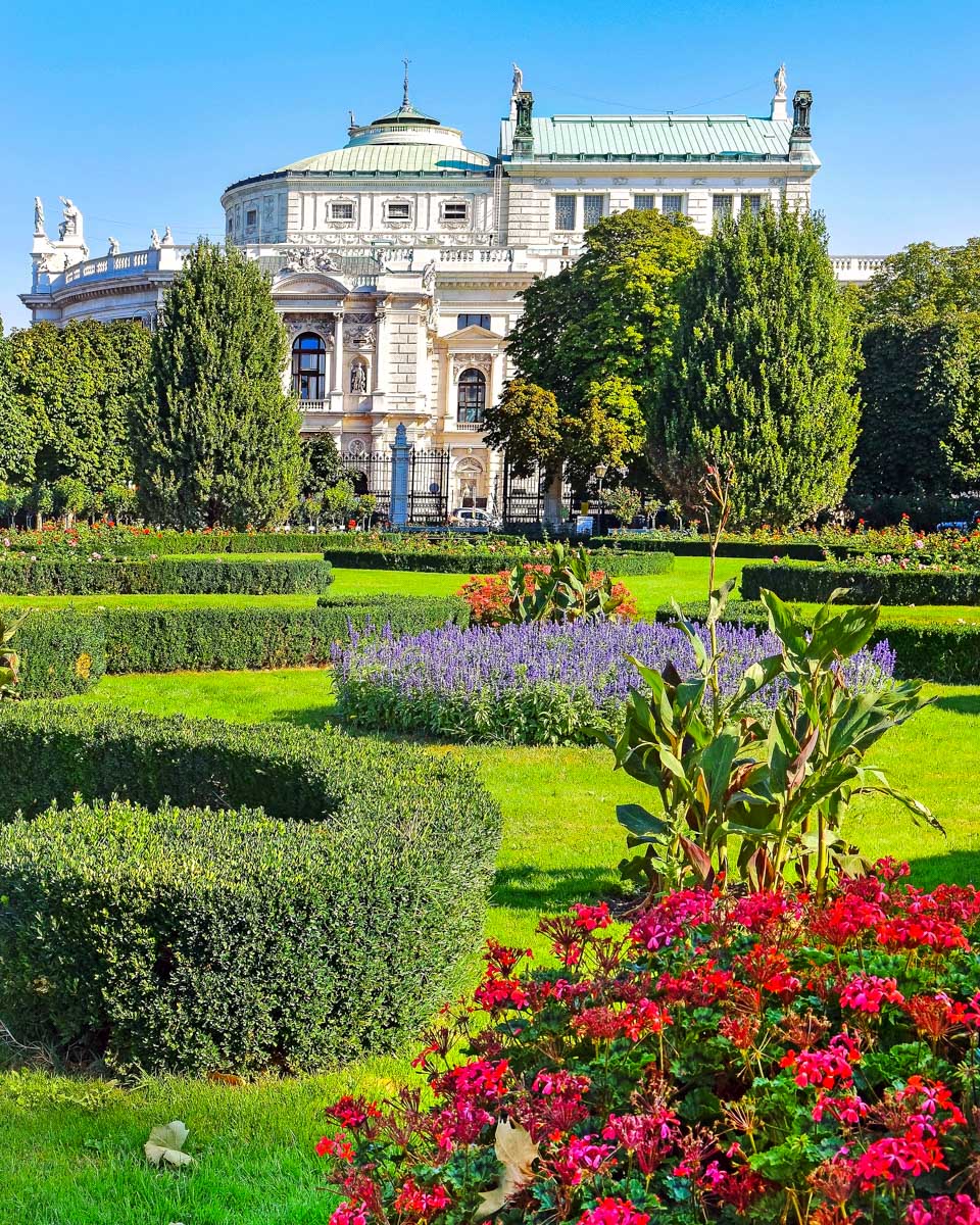 Volksgarten in Vienna Austria (2)