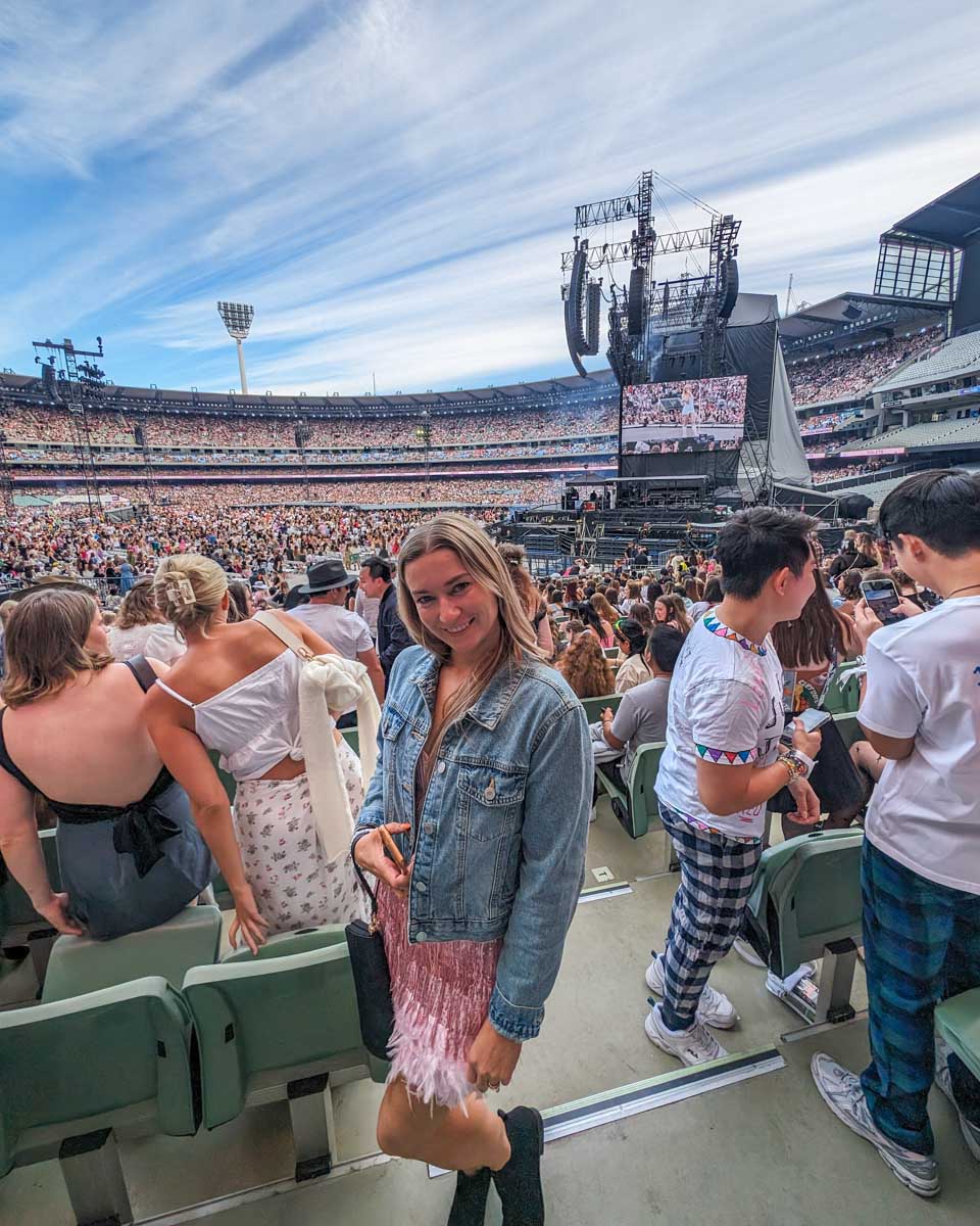 Bailey-poses-for-a-photo-at-the-MCG-during-the-Taylor-Swift-concert Melbourne Australia
