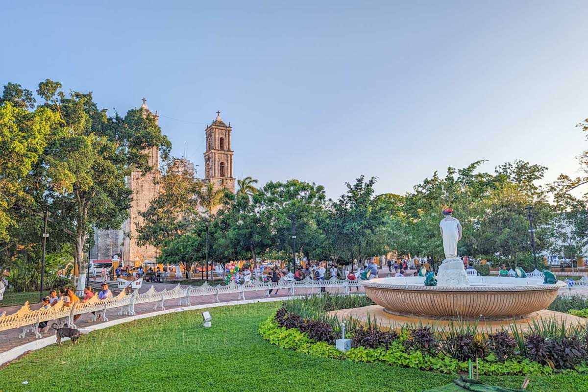 Main-plaza-with-views-of-the-cathedral-in-Valladoilid-Mexico on a tour from Tulum