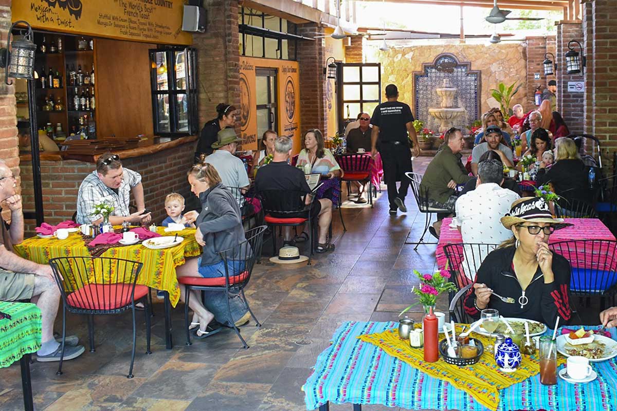 Mamas Royal Cafe in Cabo San Lucas