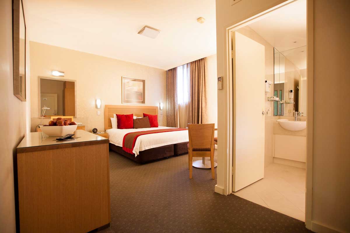 The Best Western Plus Travel Inn Hotel, Carlton in Melbourne Australia